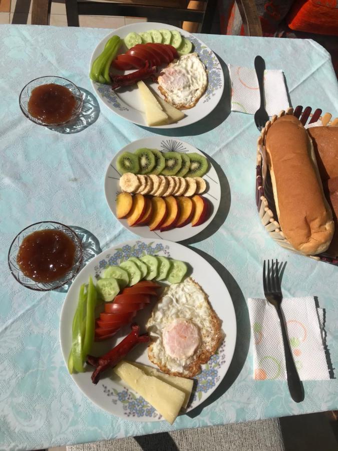 Vila Arlind Hotel Vlore Ngoại thất bức ảnh