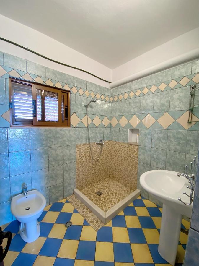 Vila Arlind Hotel Vlore Ngoại thất bức ảnh