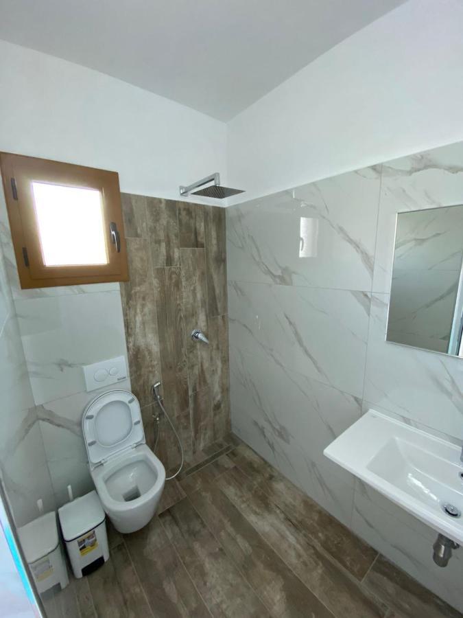 Vila Arlind Hotel Vlore Ngoại thất bức ảnh